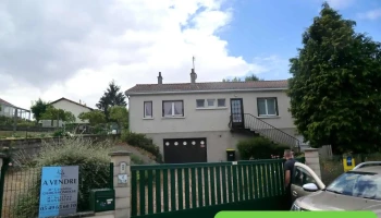 Agence immobilière Laforêt Nueil-Les-Aubiers - 79250 Nueil-Les-Aubiers