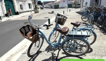 Beach Bikes - 17630 La Flotte