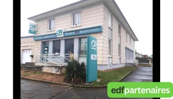 Crédit Agricole Charente Périgord - 16220 Montbron