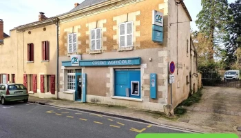 Credit Agricole Moncontour - 14 Rue Maxime Ridouard
