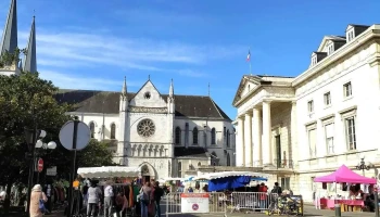 Halles de Pau - 64000 Pau