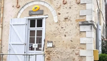 La Poste Agence Communale - 64360 Lucq-De-Béarn