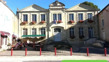 Le Donjon - 86330 Moncontour