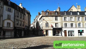 Les Halles marché de Notre-Dame - 86000 Poitiers