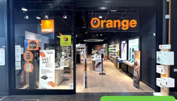 Orange - Centre Commercial Auchan