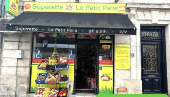 Superette Le Petit Paris - France