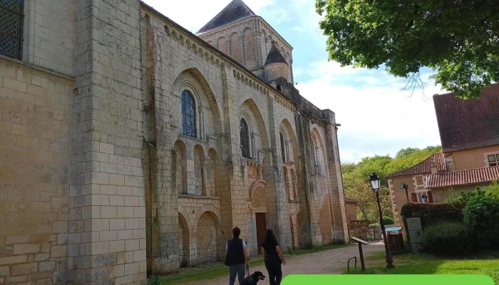 Abbaye de Nouaillé-Maupertuis - 86340 Nouaillé-Maupertuis