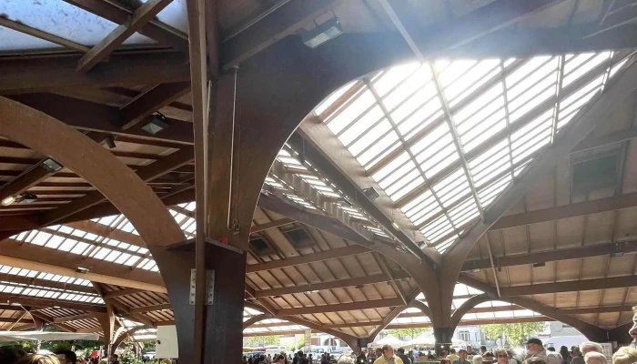 Aux Marches De Brive Ouvert Maintenant - Brive-la-gaillarde