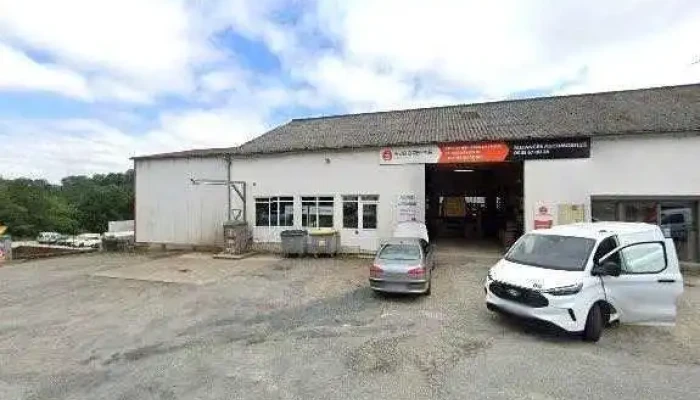 Auzances Automobiles -  Street View Et 360deg - Auzances