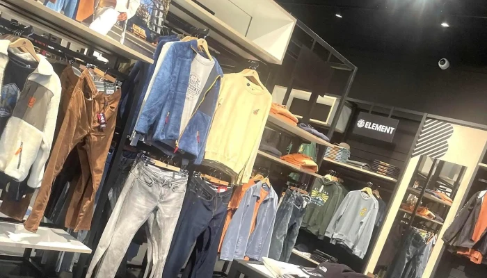 Blackstore Urrugne -  Magasin De Vetements - Urrugne