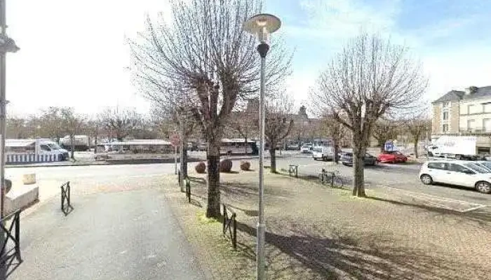 Bnp Paribas -    Chauvigny Street View Et 360deg - Chauvigny