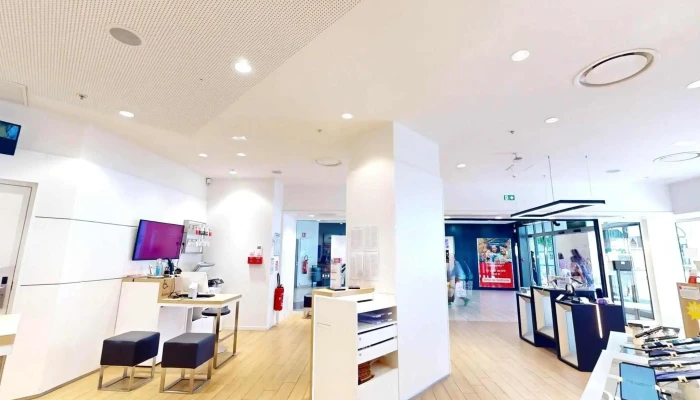 Boutique Sfr Brive La Gaillarde Bd Gal Koening -  Street View Et 360deg - Brive-la-gaillarde