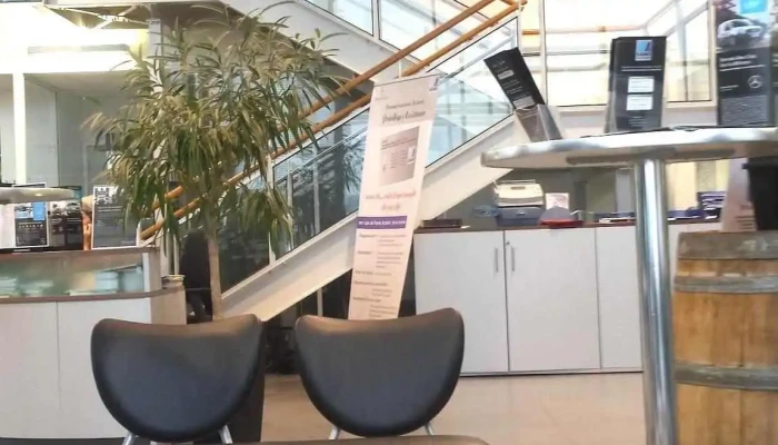 Bpm Pro -    Mercedes Benz Pro Bordeaux   Bruges Interieur - Bruges
