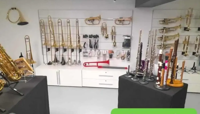 Brass Brothers Sarl -  Photos Du Proprietaire - Bressuire