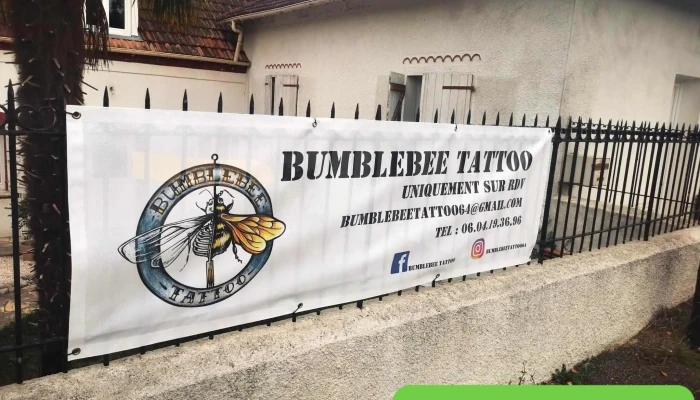 Bumblebee tattoo - 64450 Navailles-Angos