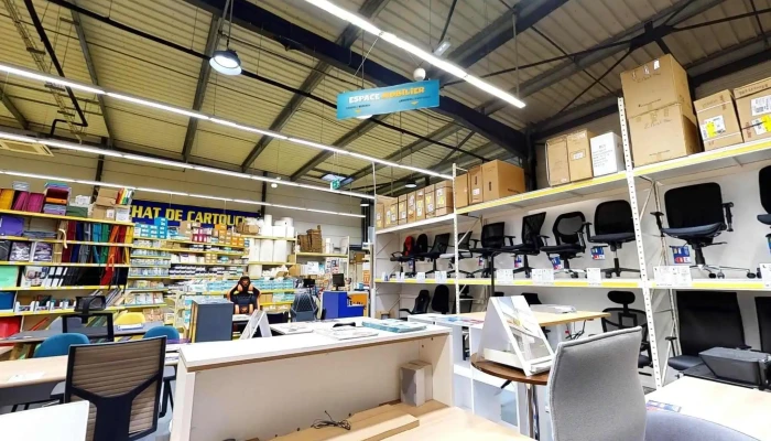 Bureau Vallee Brive La Gaillarde   Papeterie Et Photocopie Interieur - Brive-la-gaillarde
