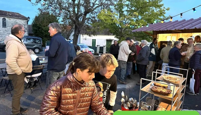 Café Associatif Les Doublauds - 24490 La Roche-Chalais