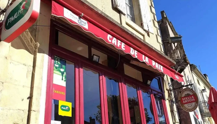 Café De La Paix - 15 Pl. Jean Bousquet