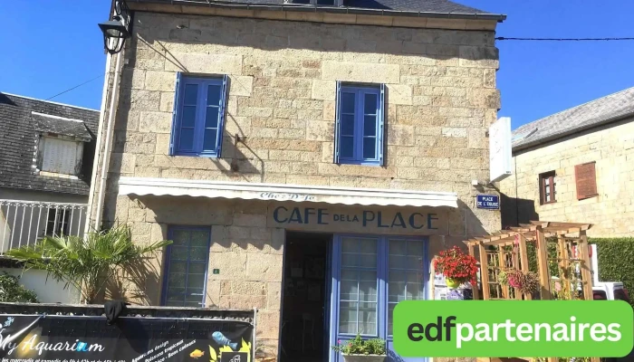 Cafe De La Place Photos Du Proprietaire - Bugeat