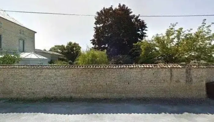 Camping De Mon Village Camping Car Park Street View Et 360deg - Brioux-sur-boutonne