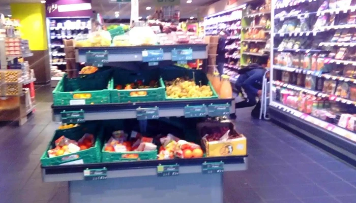 Carrefour City -  Interieur - La Rochelle