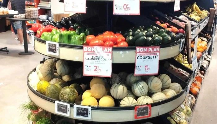 Carrefour City -  Interieur - Royan