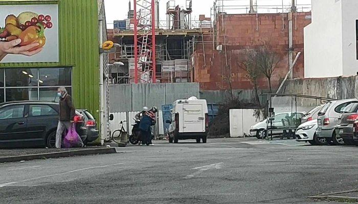 Carrefour City -  Telephone - La Rochelle