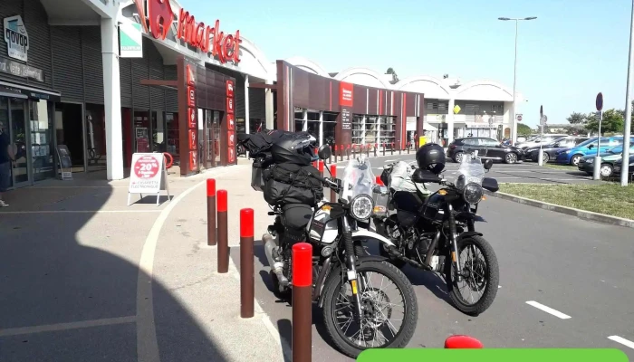 Carrefour Market Aytre -  Stationnement - Aytré