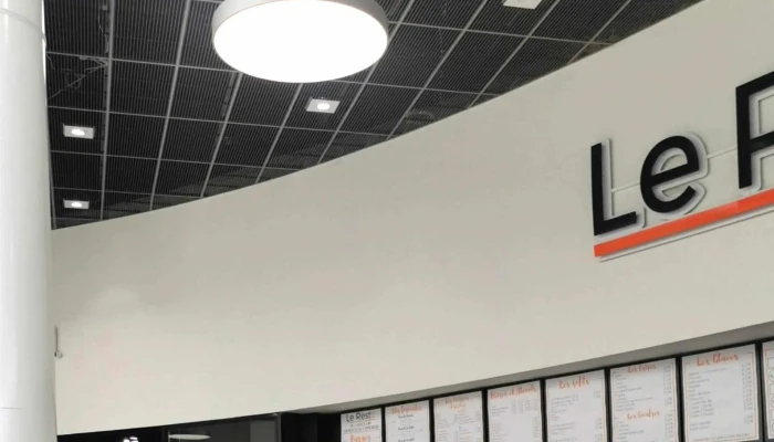Centre Commercial De Martrou Eleclerc Ouvert Maintenant - Rochefort