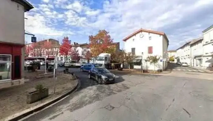 Cer Les Sources -    Bureau De Chef Boutonne Street View Et 360deg - Chef-boutonne