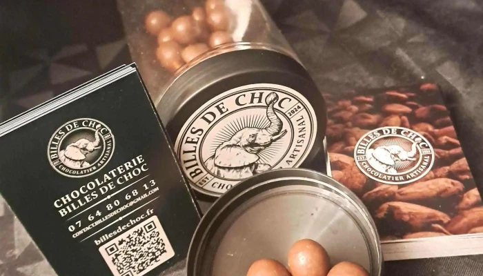 Chocolaterie Billes De Choc Charente Un Defi Essayer Den Manger Quune Seule Emplacement - Asnières-sur-nouère