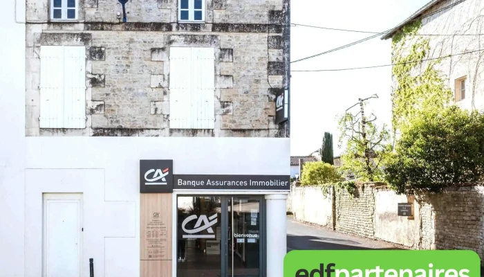 Credit Agricole Charente Maritime Deux Sevres Photos Du Proprietaire - Brioux-sur-boutonne