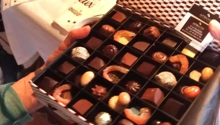 De Neuville   Chocolat Francais Interieur - Bressuire