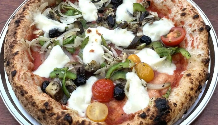 Deluxe Pizza -  Pizza - Chauvigny