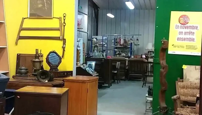 Dépôt Vente Chinetterie - Adecl - 86320 Lussac-Les-Châteaux