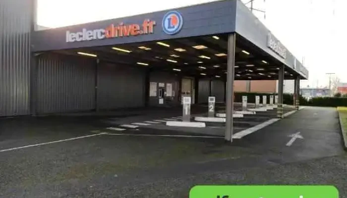 Eleclerc Drive Bruges Stationnement - Bruges