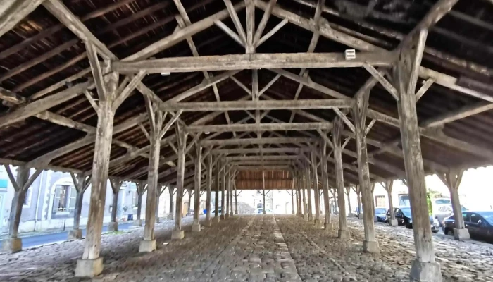 Halles De Charroux -  Zone - Charroux