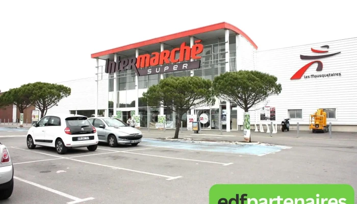 Intermarche Super Auzances Tout - Auzances