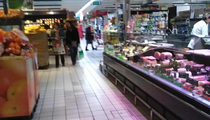 Intermarche Super Coarraze Interieur - Coarraze