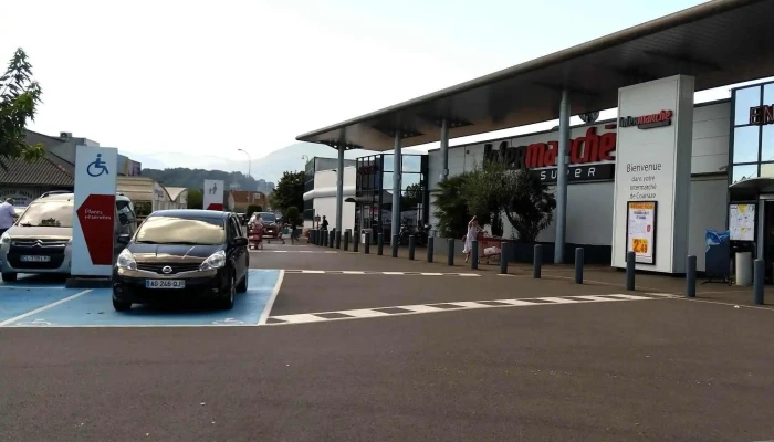 Intermarche Super Coarraze Supermarche - Coarraze