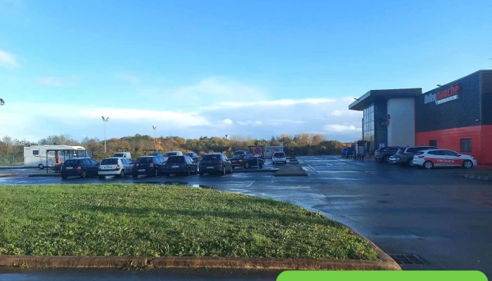 Intermarche Super Saint Porchaire Stationnement - Saint-porchaire
