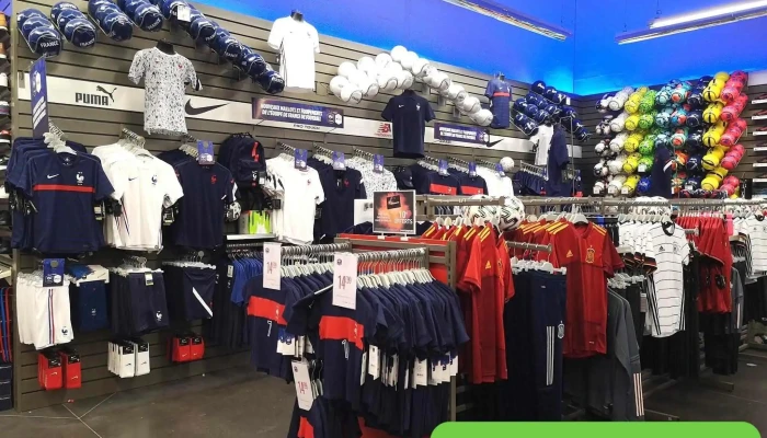 Intersport Saintes -  Photos Du Proprietaire - Saintes