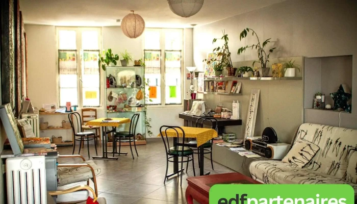 La Belle Etoile -    Boutique De Createurs Tout - Saintes