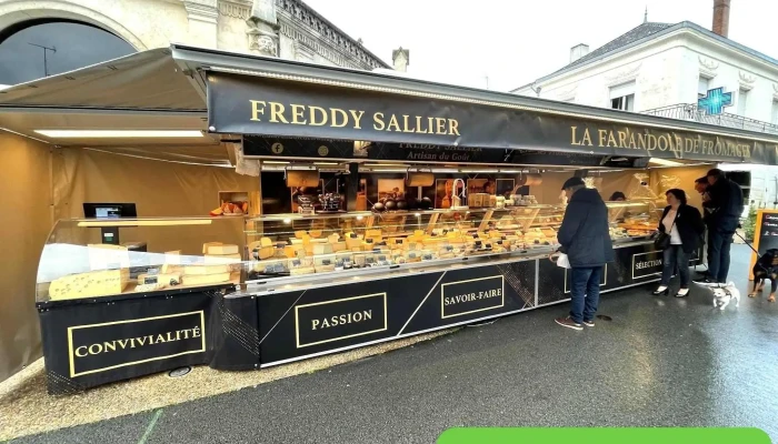 La Farandole de Fromages, nos Marchés toute l'année : Jeudi Montendre, Vendredi Gémozac, Samedi Blaye - 17260 Gémozac