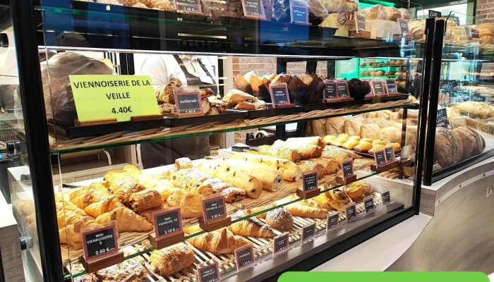 La Mie Aytresienneartisan Boulanger Patissier Vitrine - Aytré