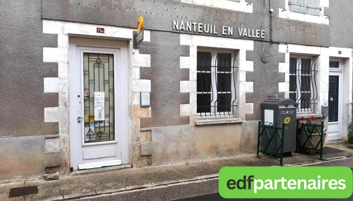 La Poste Agence Communale - 16700 Nanteuil-En-Vallée