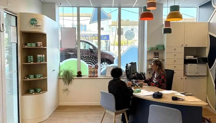 La Solution Auditive -    Audioprothesiste De   Aytre Interieur - Aytré