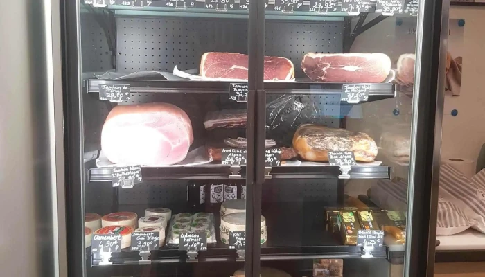 Lauthentique Boucherie Charcuterie Plats Cuisines Traiteur Ou - Avensan