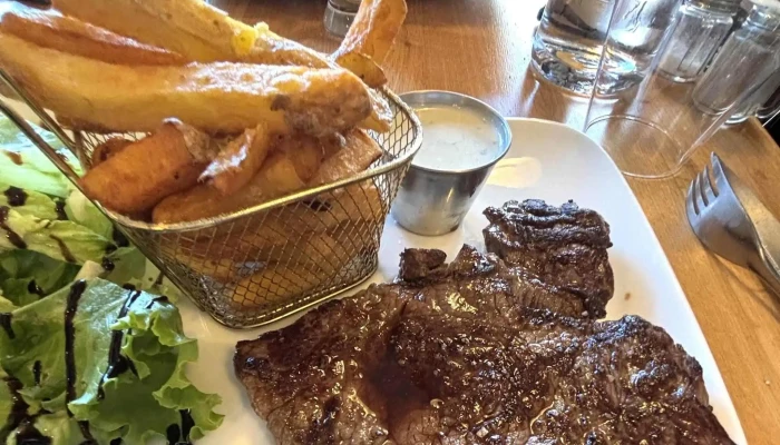 Le Bistro Vino - Breuillet