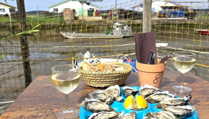 Le Bistrot A Huitre Chez Ines Et Christian Ou - Arès